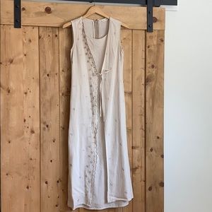 Embroidery linen A-shape dress